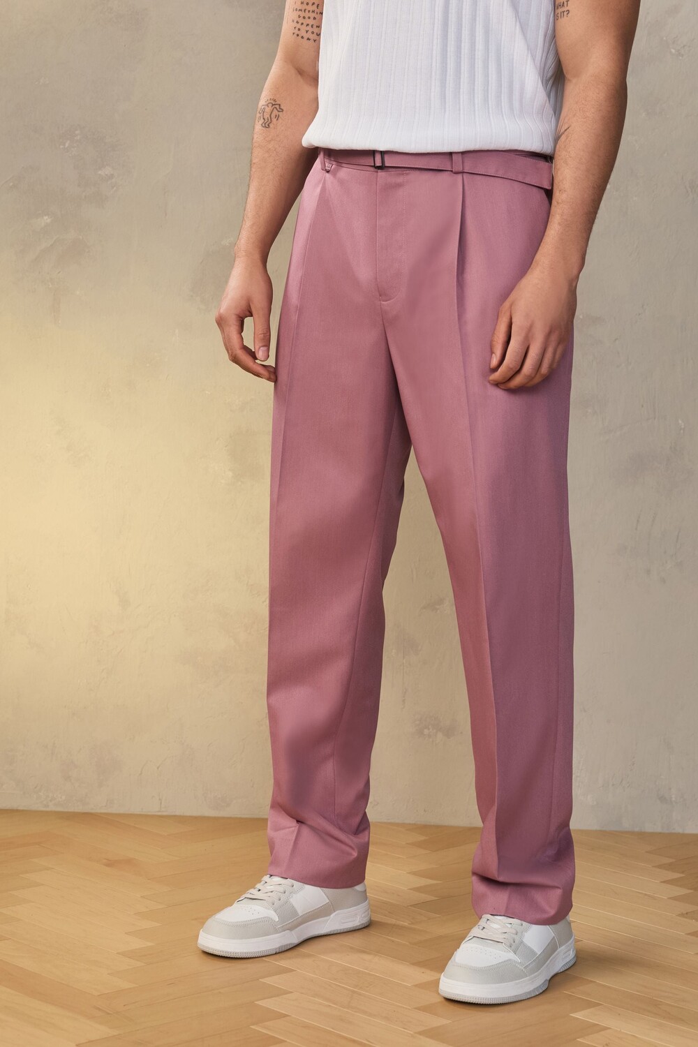 Костюмные брюки с напуском Edit Next, розовый
Костюмные брюки с напуском Edit Next, розовый