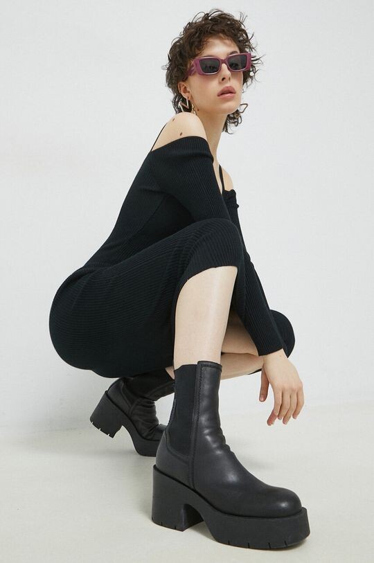 Платье Abercrombie & Fitch, черный
Платье Abercrombie & Fitch, черный