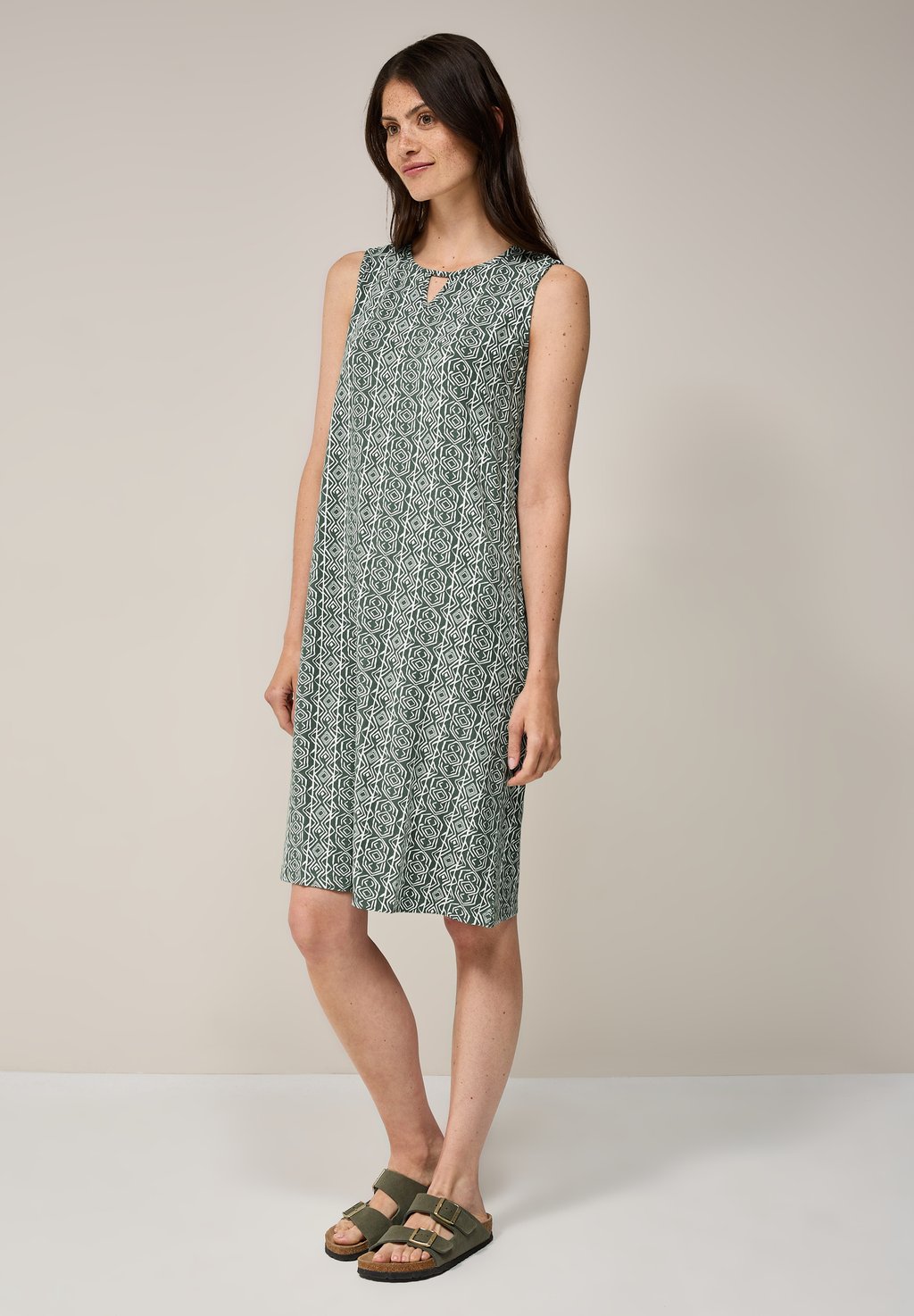 Платье из джерси GEMUSTERTES Cecil, хаки
Платье из джерси GEMUSTERTES Cecil, хаки