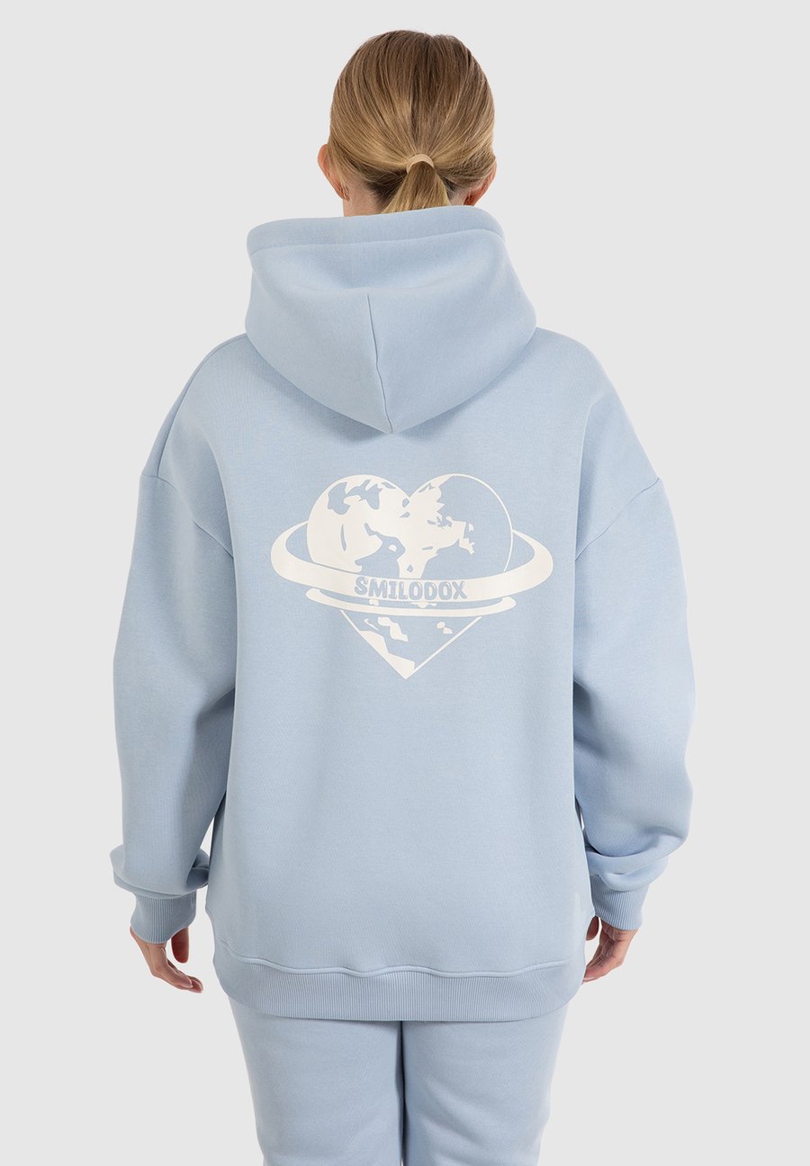 Толстовка Smilodox AMORA FULL ZIP HOODIE BACK PRINT, Hellblau/Light Blue, Синий, Толстовка Smilodox AMORA FULL ZIP HOODIE BACK PRINT, Hellblau/Light Blue
Толстовка Smilodox AMORA FULL ZIP HOODIE BACK PRINT, Hellblau/Light Blue, Синий, Толстовка Smilodox AMORA FULL ZIP HOODIE BACK PRINT, Hellblau/Light Blue
