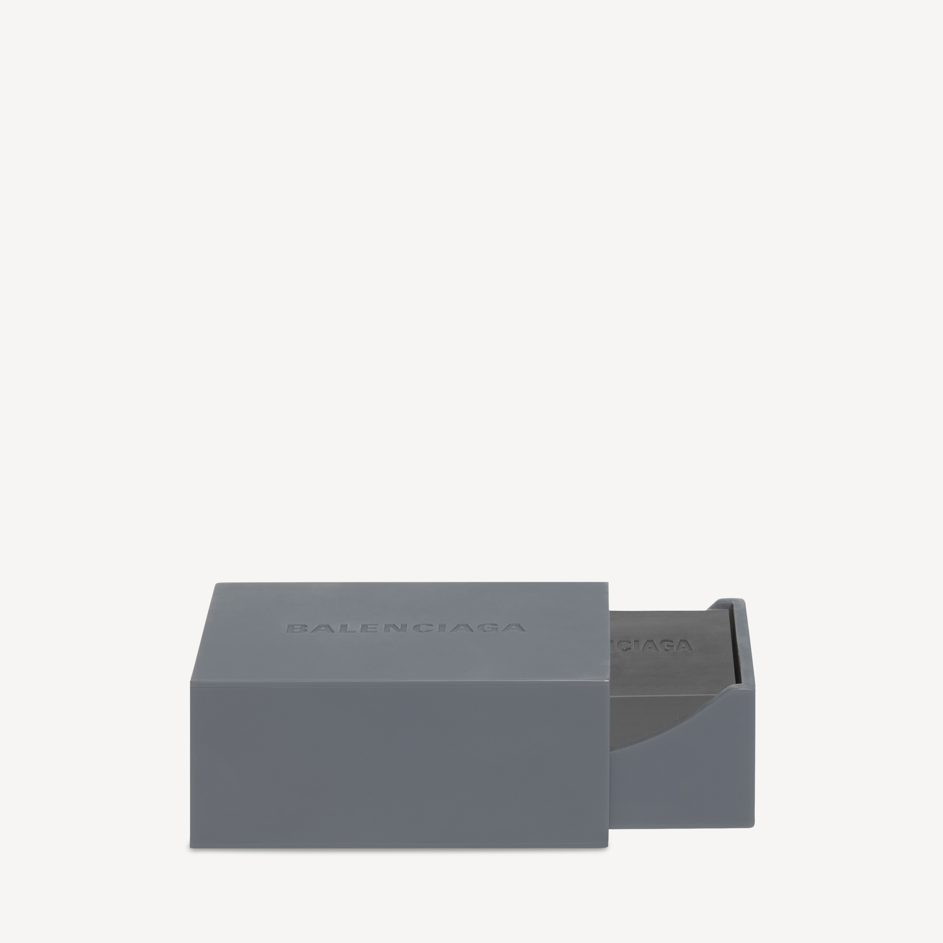 Мыло темно-серого цвета BALENCIAGA, темно-серый
Мыло темно-серого цвета BALENCIAGA, темно-серый