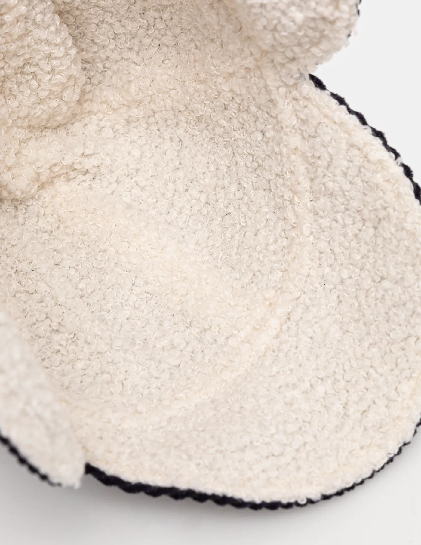 Шапка для детей United Colors of Benetton, темно-синий
Шапка для детей United Colors of Benetton, темно-синий