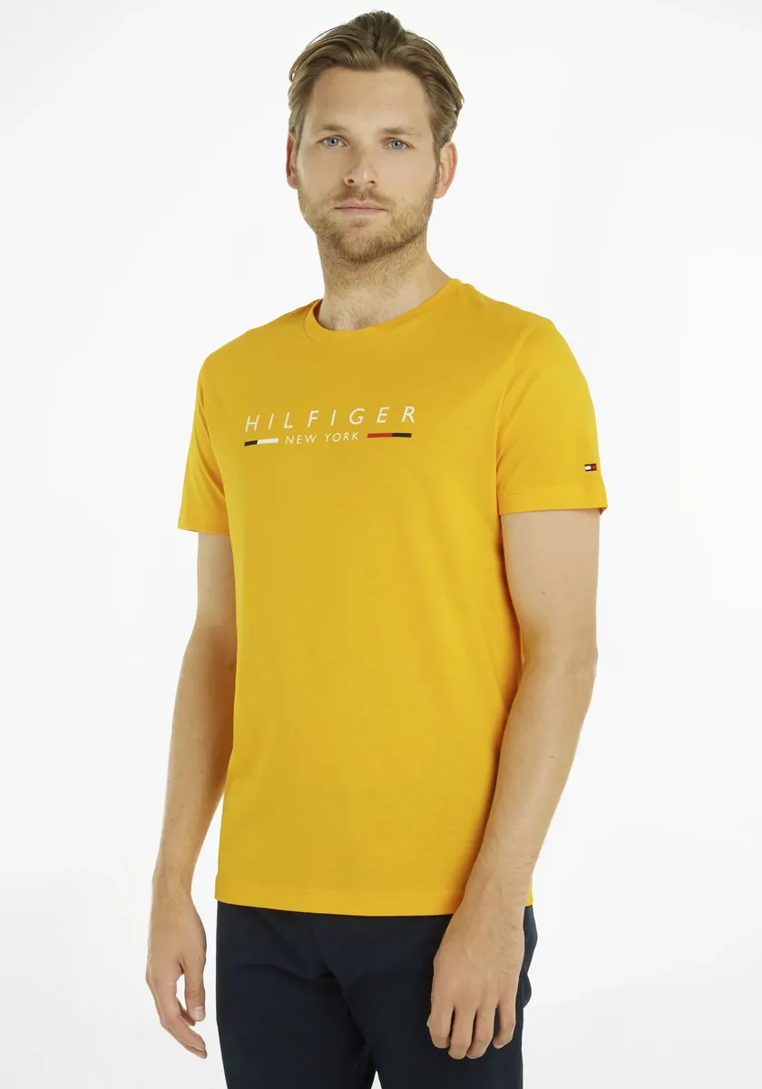 Футболка Tommy Hilfiger "HILFIGER NEW YORK TEE" с надписью-логотипом на груди, желтый
Футболка Tommy Hilfiger "HILFIGER NEW YORK TEE" с надписью-логотипом на груди, желтый