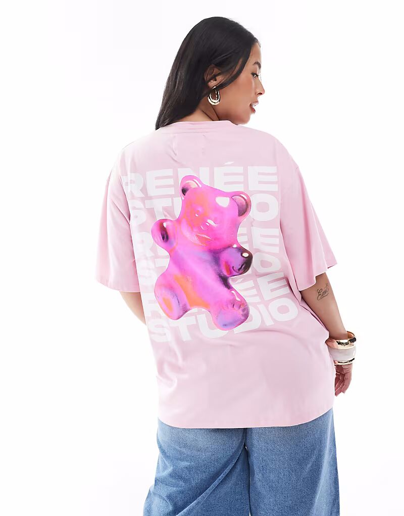 Футболка Renee Studio Plus с эксклюзивным логотипом в виде мармеладного мишки розового цвета, Розовый, Футболка Renee Studio Plus с эксклюзивным логотипом в виде мармеладного мишки розового цвета
Футболка Renee Studio Plus с эксклюзивным логотипом в виде мармеладного мишки розового цвета, Розовый, Футболка Renee Studio Plus с эксклюзивным логотипом в виде мармеладного мишки розового цвета