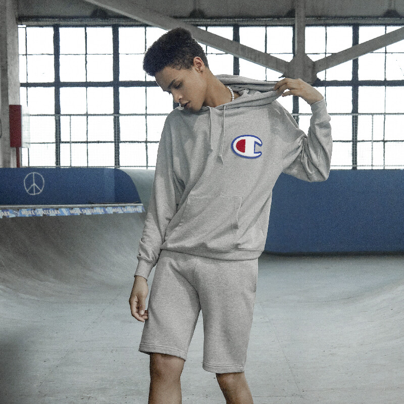 Толстовка унисекс серая Champion, серый
Толстовка унисекс серая Champion, серый