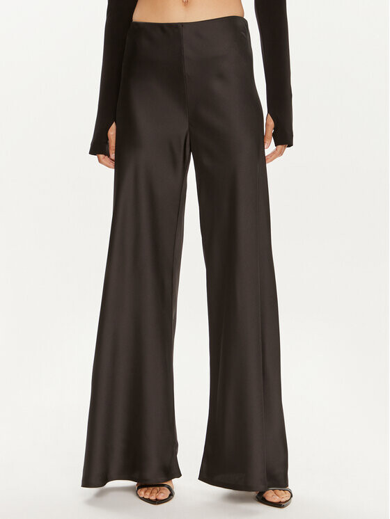 Платье стандартного кроя Norma Kamali, черный
Платье стандартного кроя Norma Kamali, черный