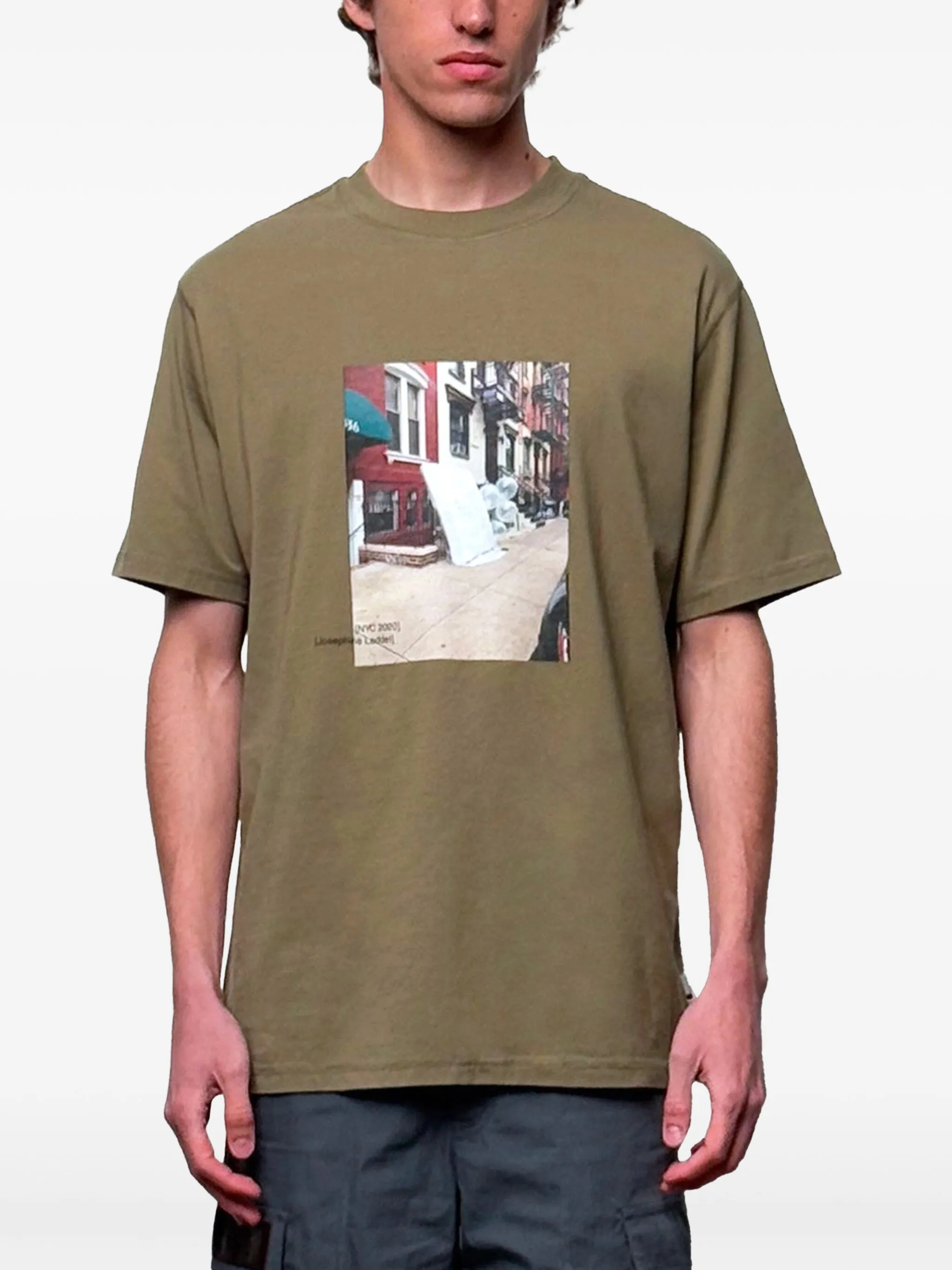 Футболка с круглым вырезом Carrer, зеленый
Футболка с круглым вырезом Carrer, зеленый