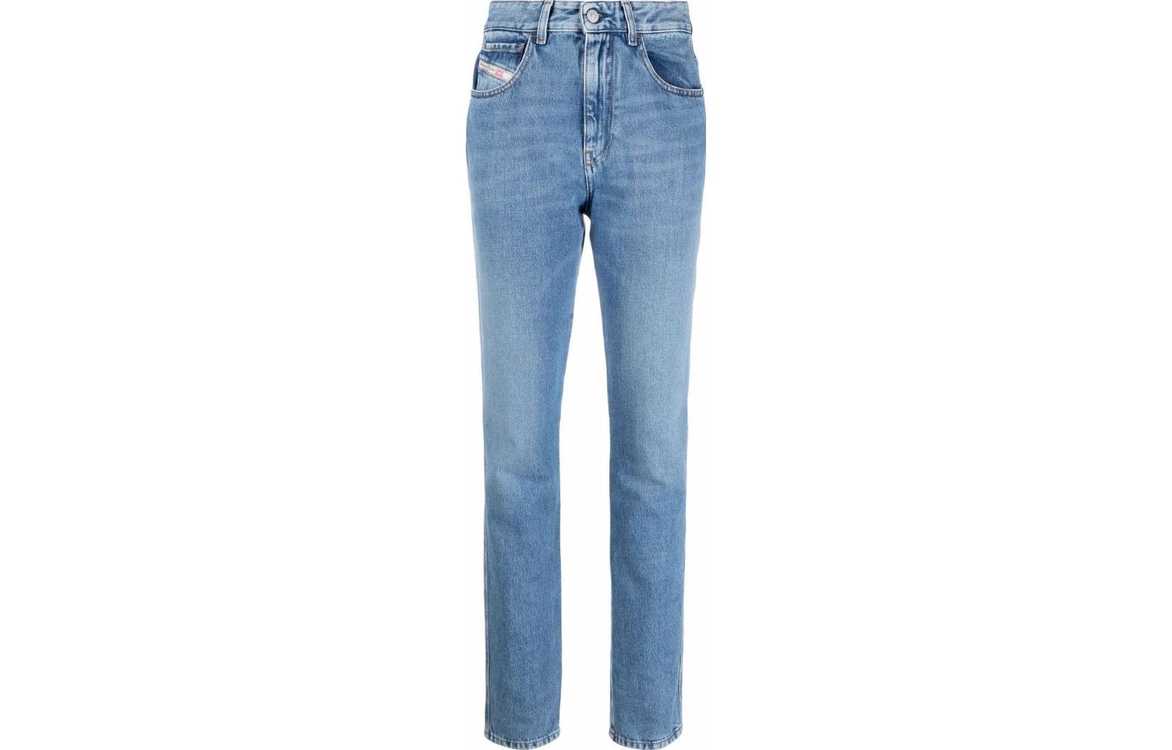 Прямые джинсы 1994 09c16 DIESEL, синий
Прямые джинсы 1994 09c16 DIESEL, синий