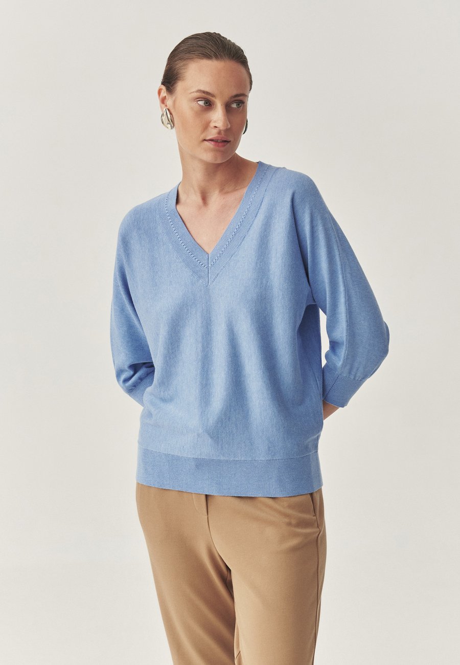 Джемпер TATUUM Jumper, Blue Mel/Light Blue
Джемпер TATUUM Jumper, Blue Mel/Light Blue