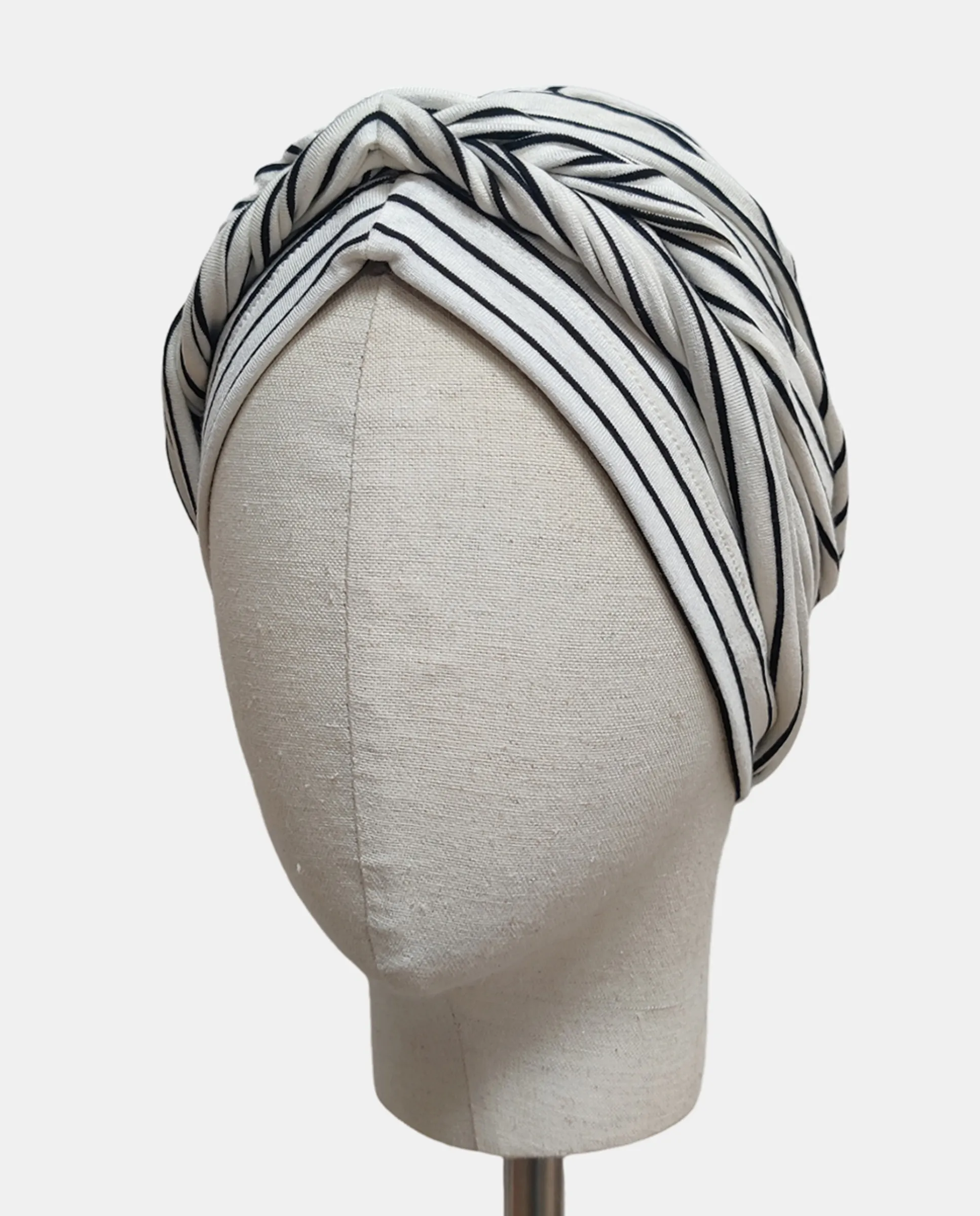 Фронтальный колосок тюрбан Belle Turban, белый
Фронтальный колосок тюрбан Belle Turban, белый