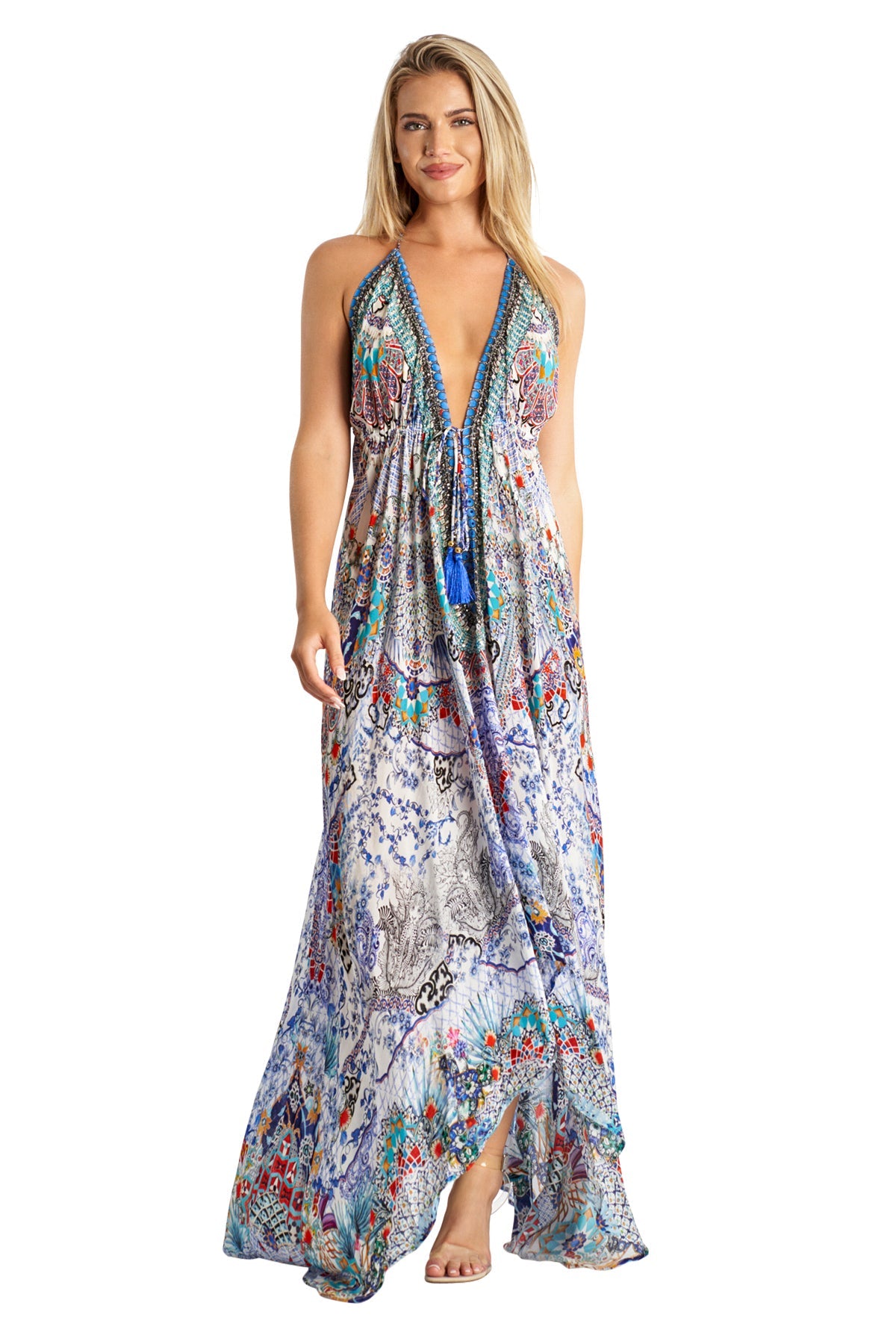 Платье макси с бретелью через шею от Valentina La Moda Clothing, цвет multi
Платье макси с бретелью через шею от Valentina La Moda Clothing, цвет multi