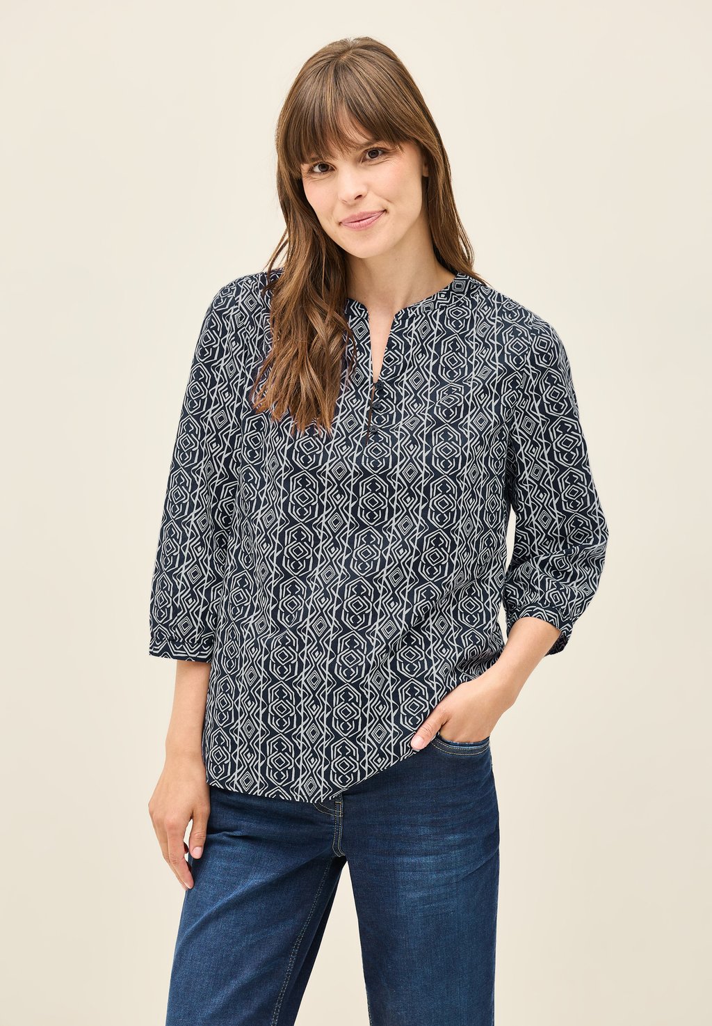 Блуза GEMUSTERTE Cecil, синий
Блуза GEMUSTERTE Cecil, синий