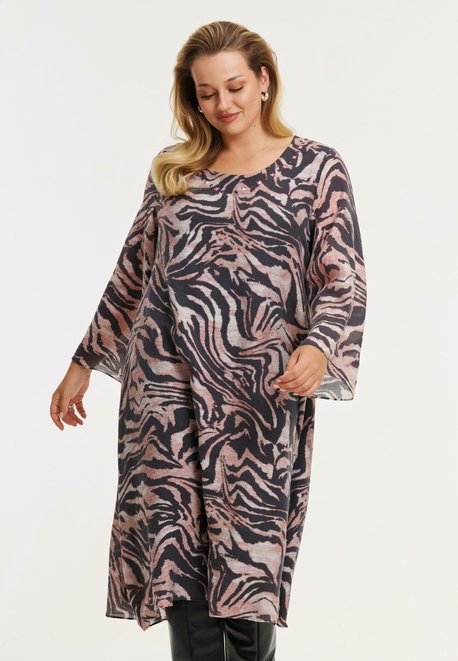 Платье YOEK Day dress, Black
Платье YOEK Day dress, Black