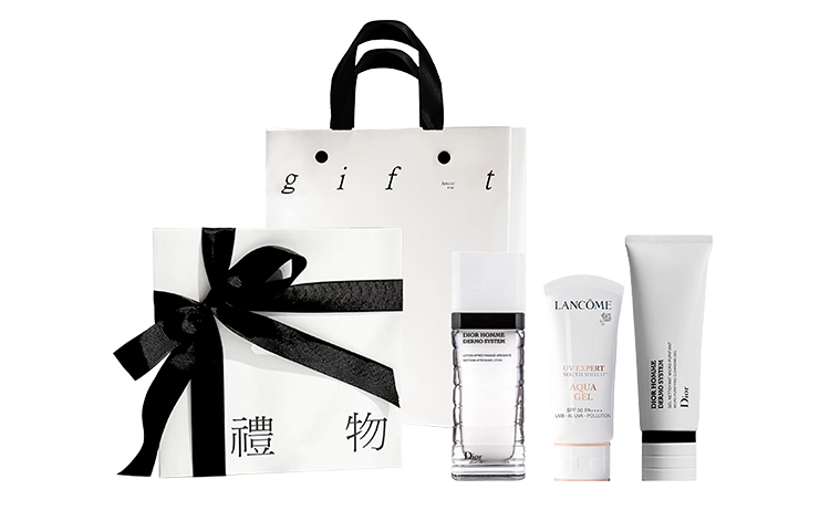 Наборы для ухода за кожей для мужчин DIOR
Наборы для ухода за кожей для мужчин DIOR