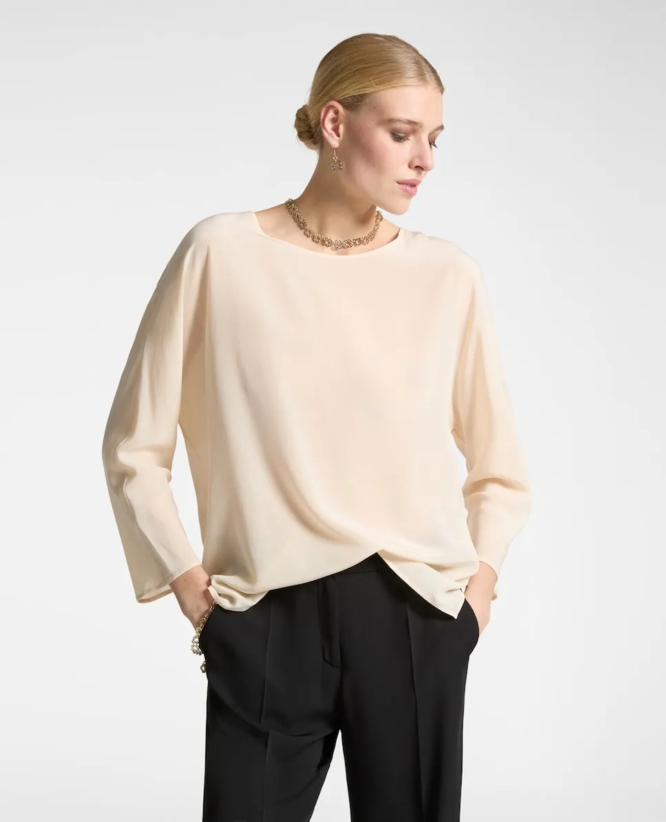 Женская блузка из шелка с вырезом лодочкой Elena Miró, бежевый
Женская блузка из шелка с вырезом лодочкой Elena Miró, бежевый