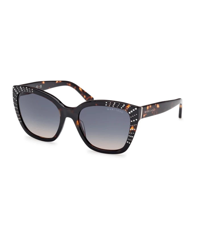 Стильные солнцезащитные очки gm00021 синего цвета Guess, черный
Стильные солнцезащитные очки gm00021 синего цвета Guess, черный