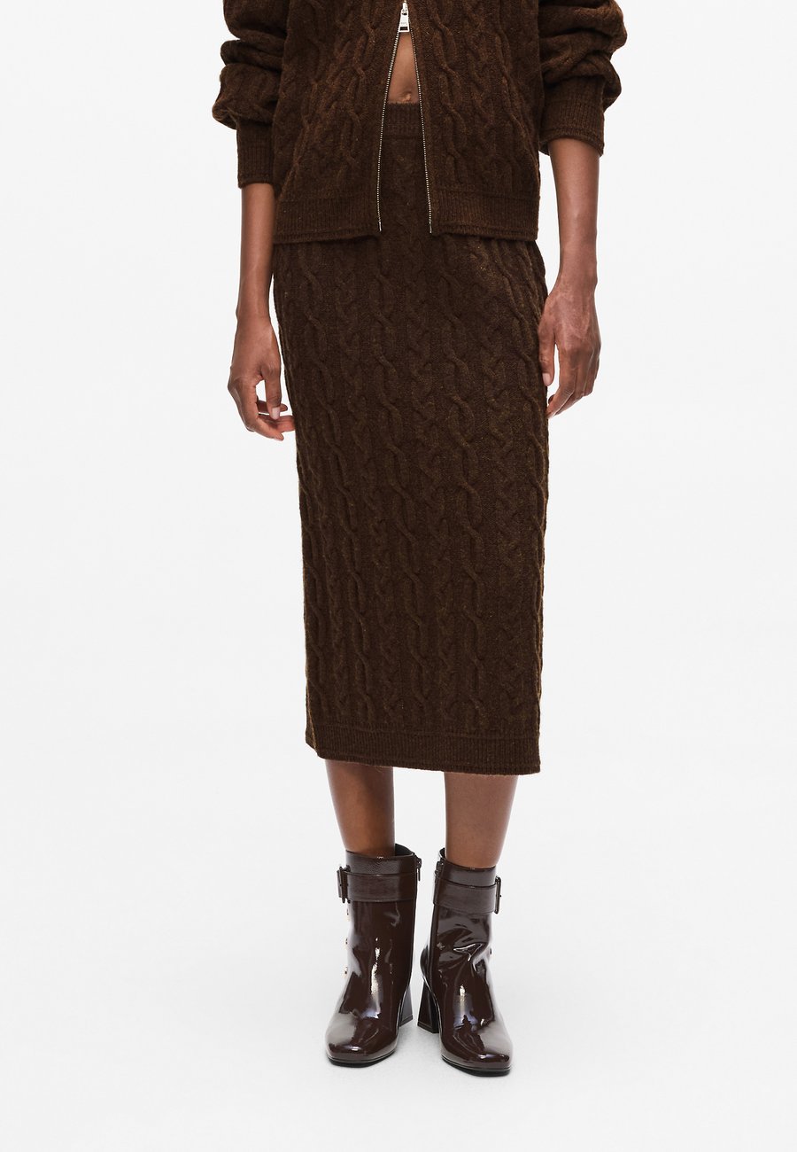 Юбка KARL LAGERFELD Pencil skirt, Java/Brown
Юбка KARL LAGERFELD Pencil skirt, Java/Brown