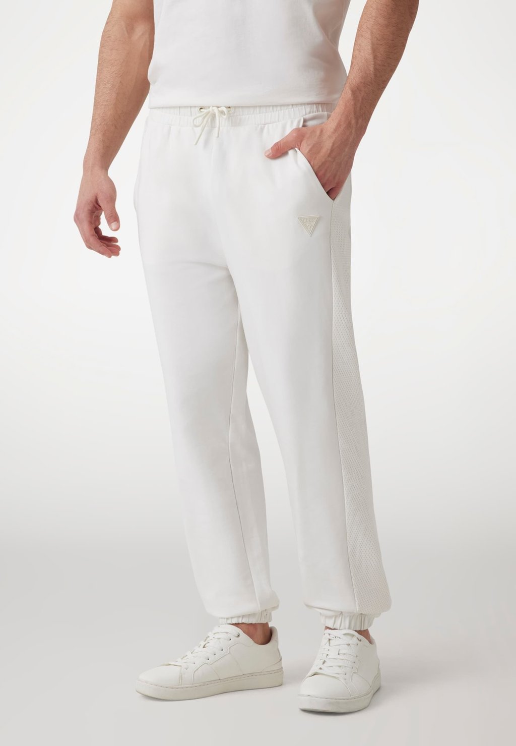 Спортивные штаны Guess, белый
Спортивные штаны Guess, белый