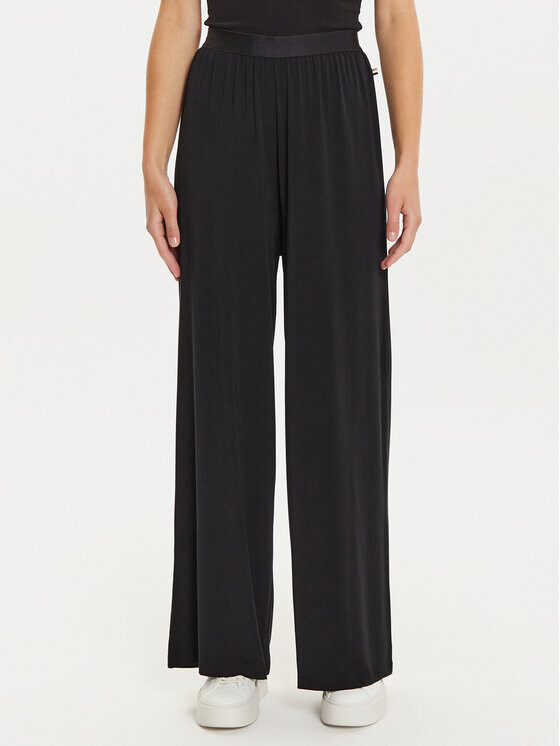 Спортивные брюки свободного кроя Boss, черный
Спортивные брюки свободного кроя Boss, черный