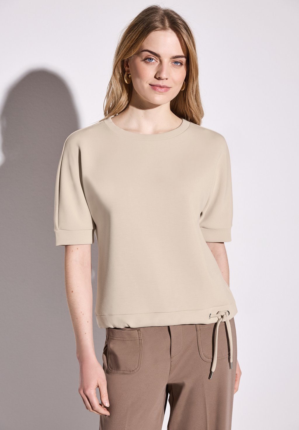 Базовая футболка Street One, бежевый
Базовая футболка Street One, бежевый