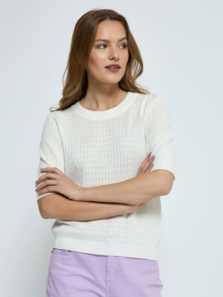 Свитер в стиле Cloud Dancer Peppercorn
Свитер в стиле Cloud Dancer Peppercorn