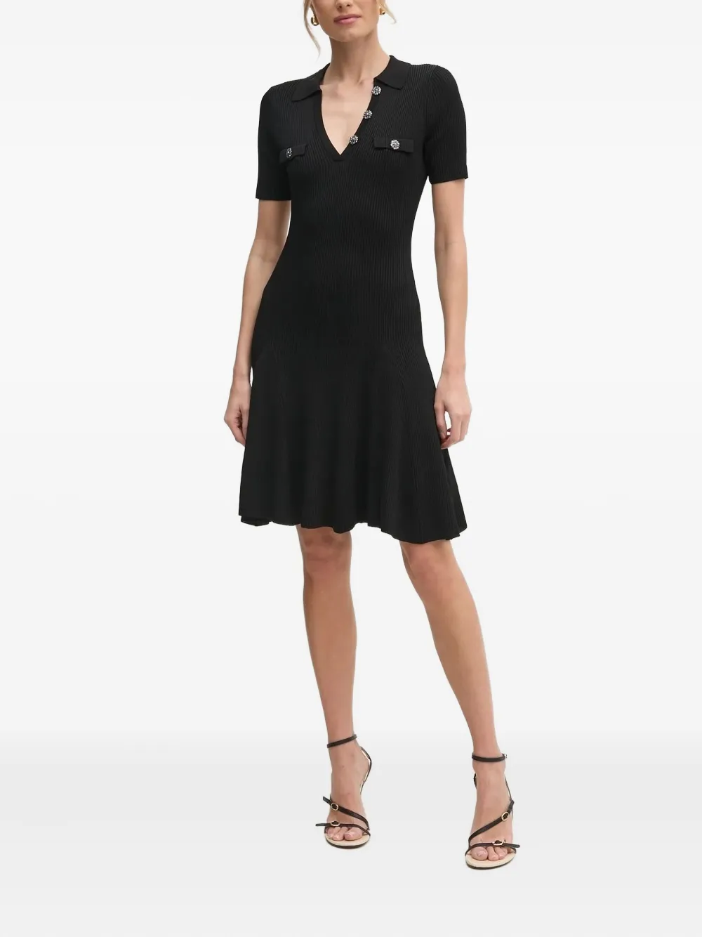 Платье в рубчик, украшенное драгоценными камнями GUESS USA, черный
Платье в рубчик, украшенное драгоценными камнями GUESS USA, черный