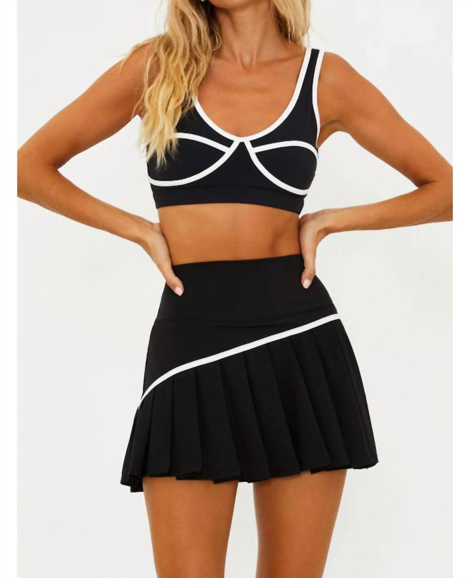 Топ Olympia черного цвета Beach Riot
Топ Olympia черного цвета Beach Riot