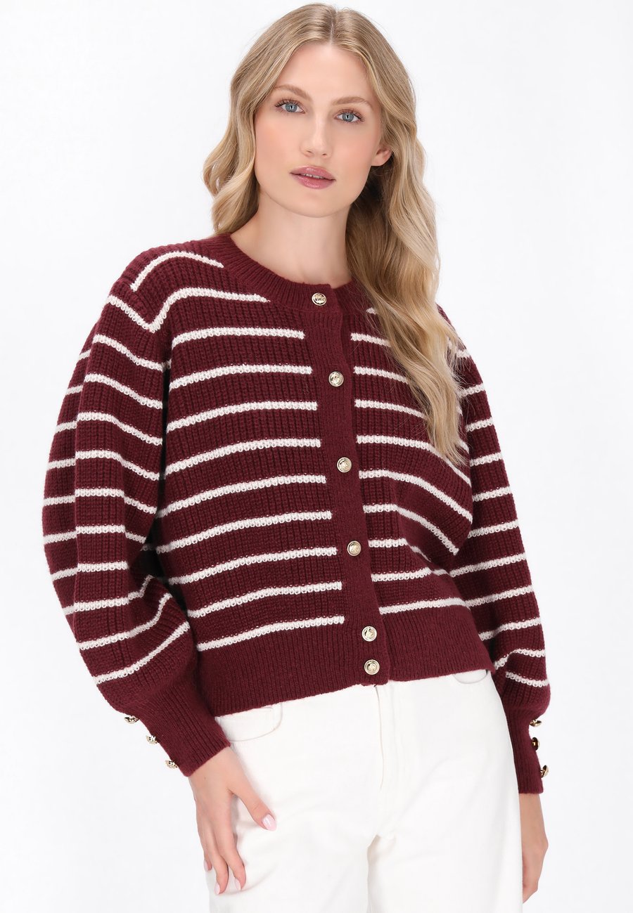 Кардиган DreiMaster Cardigan, Wine Red Offwhite/Dark Red
Кардиган DreiMaster Cardigan, Wine Red Offwhite/Dark Red