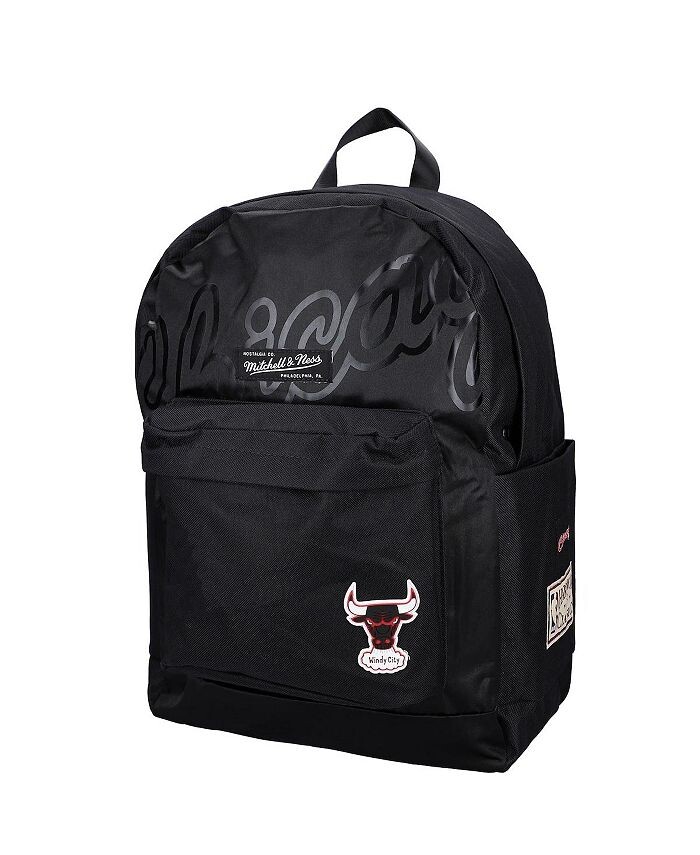 Черный - Рюкзак команды Chicago Bulls Mitchell & Ness, черный
Черный - Рюкзак команды Chicago Bulls Mitchell & Ness, черный