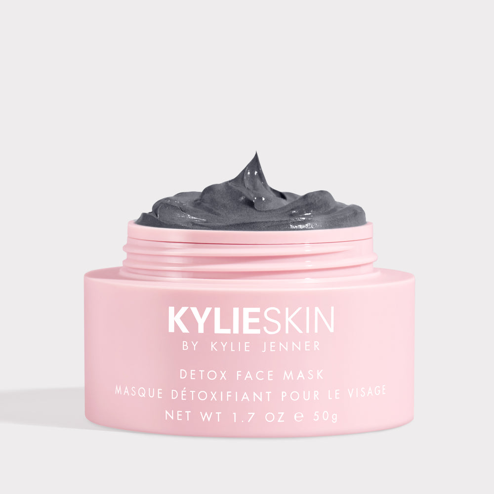 Отшелушивающее средство Kylie Cosmetics Detox Face Mask
Отшелушивающее средство Kylie Cosmetics Detox Face Mask