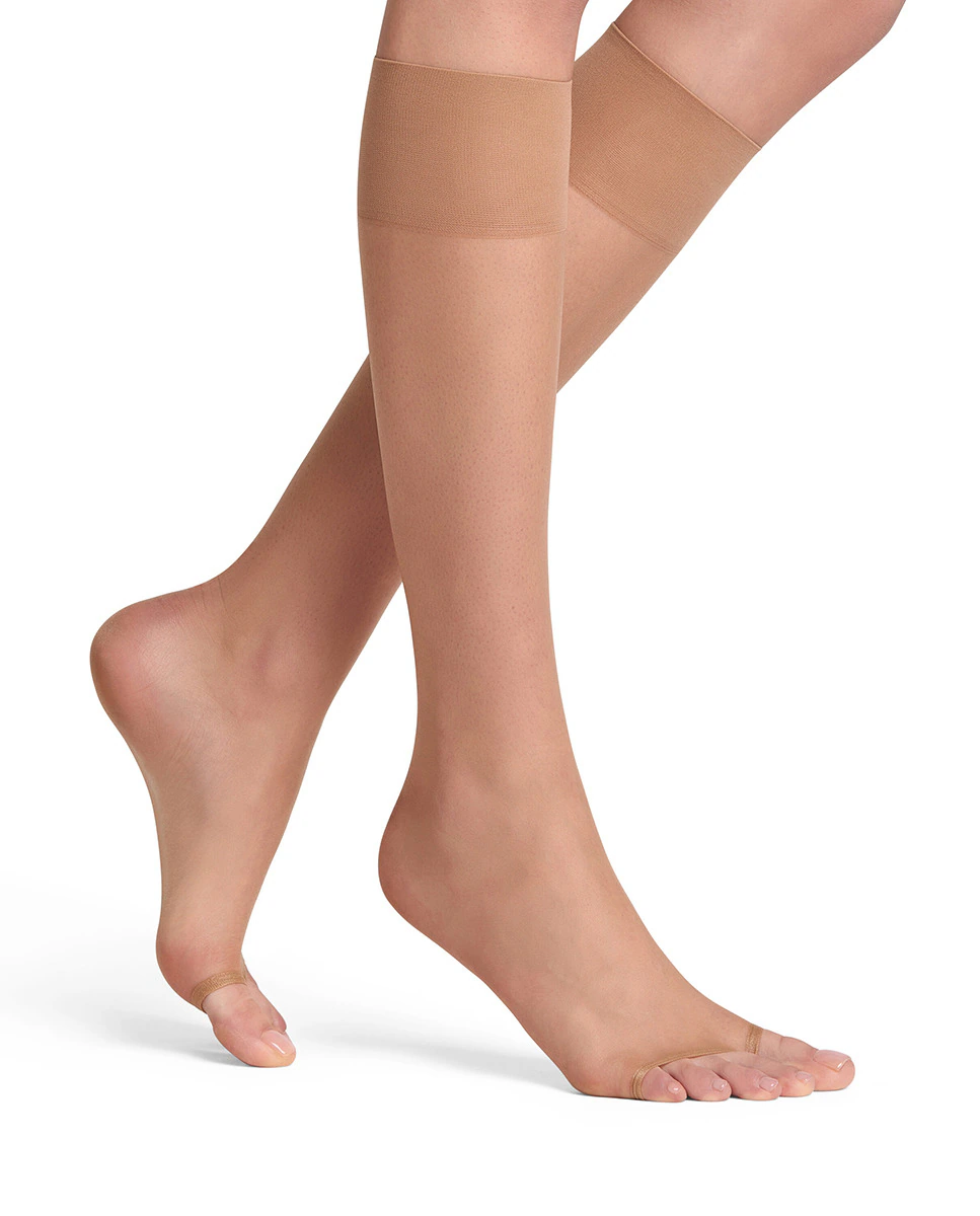 Мини базовый натуральный чулок без подноска Falke
Мини базовый натуральный чулок без подноска Falke