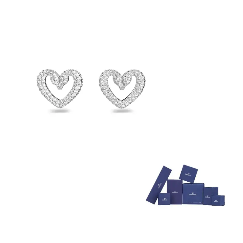 Серьги-сердца с кристаллами Una Swarovski
Серьги-сердца с кристаллами Una Swarovski