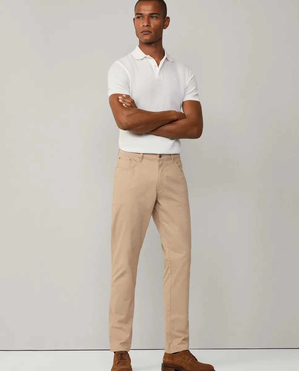 Мужские классические джинсы с пятью карманами Hackett, бежевый
Мужские классические джинсы с пятью карманами Hackett, бежевый