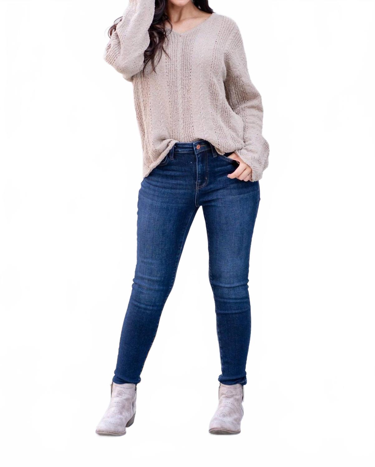 Высокие скинни джинсы в синем цвете Veveret
Высокие скинни джинсы в синем цвете Veveret