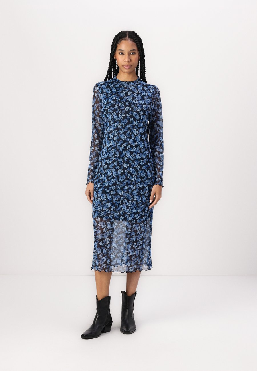 Платье TOM TAILOR DENIM MIDI DRESS MOCK NECK, Blue/Multi-Coloured
Платье TOM TAILOR DENIM MIDI DRESS MOCK NECK, Blue/Multi-Coloured