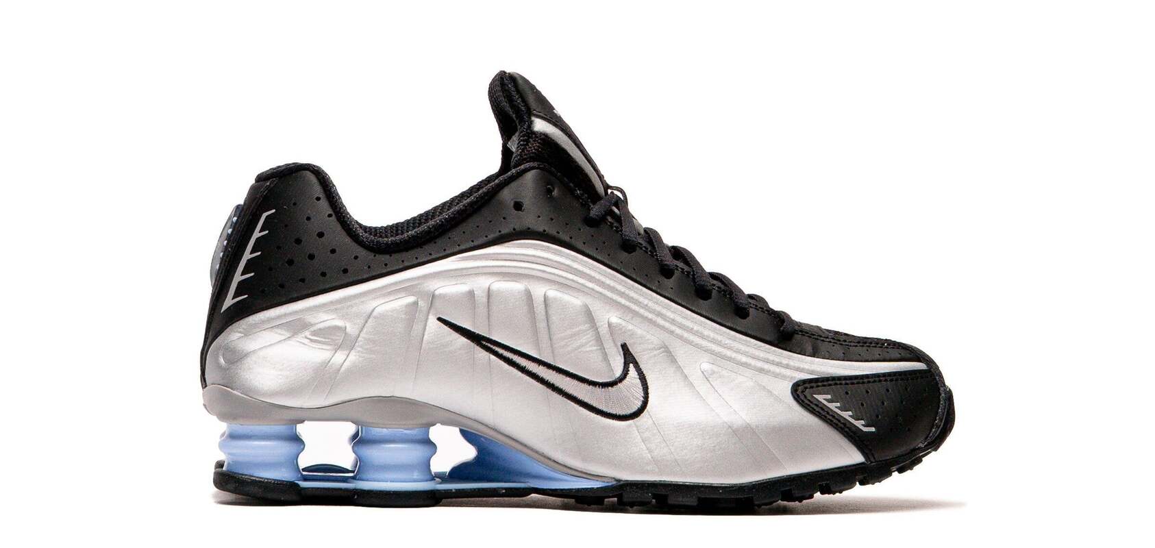 Кроссовки Nike Shox R4 Metallic Silver Black Psychic Blue
Кроссовки Nike Shox R4 Metallic Silver Black Psychic Blue