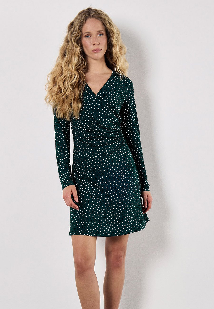 Платье Apricot POLKA DOT RUCHED , Green
Платье Apricot POLKA DOT RUCHED , Green