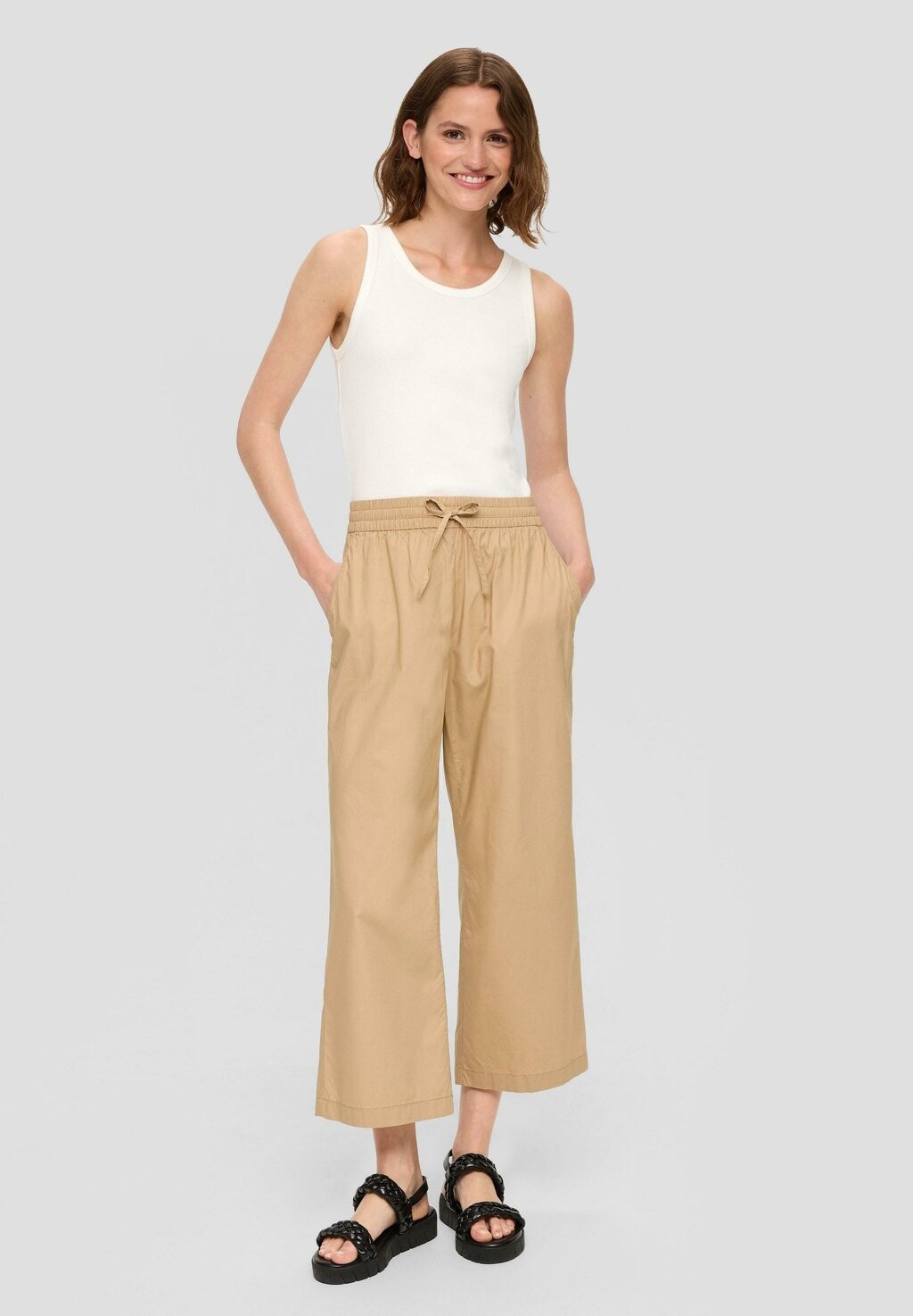 Брюки s.Oliver, бежевый
Брюки s.Oliver, бежевый