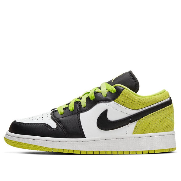 Кроссовки 1 low se Air Jordan, белый
Кроссовки 1 low se Air Jordan, белый