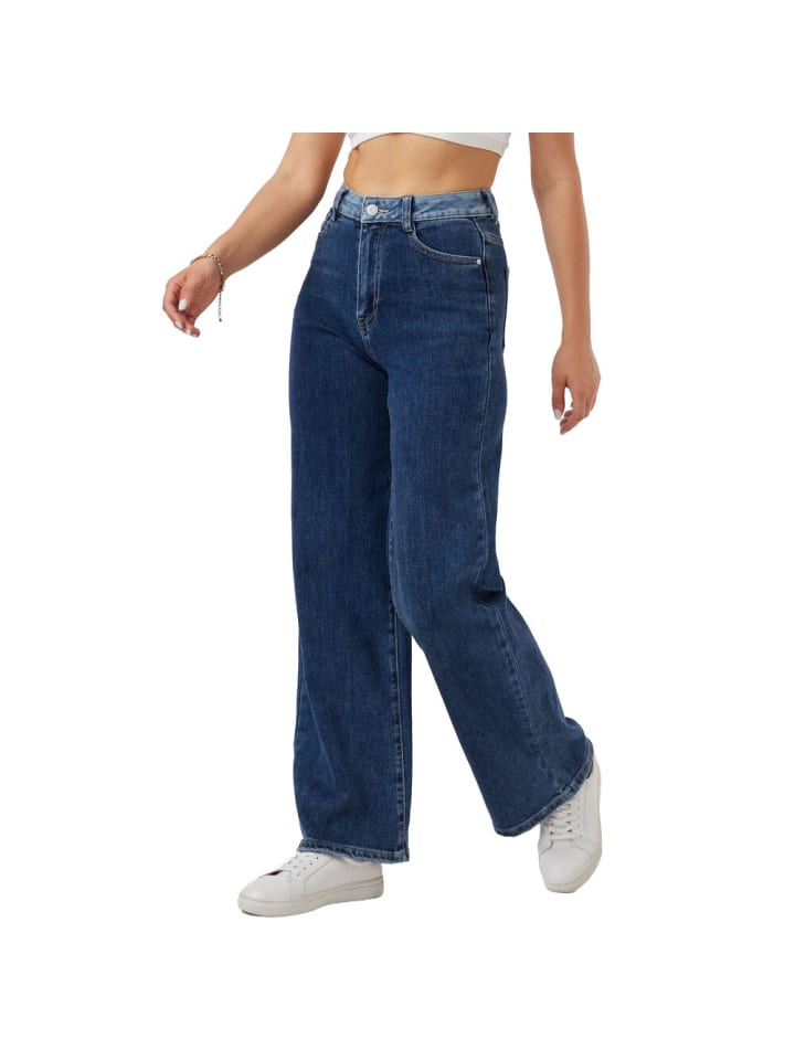 Джинсы синего цвета Ital-Design
Джинсы синего цвета Ital-Design