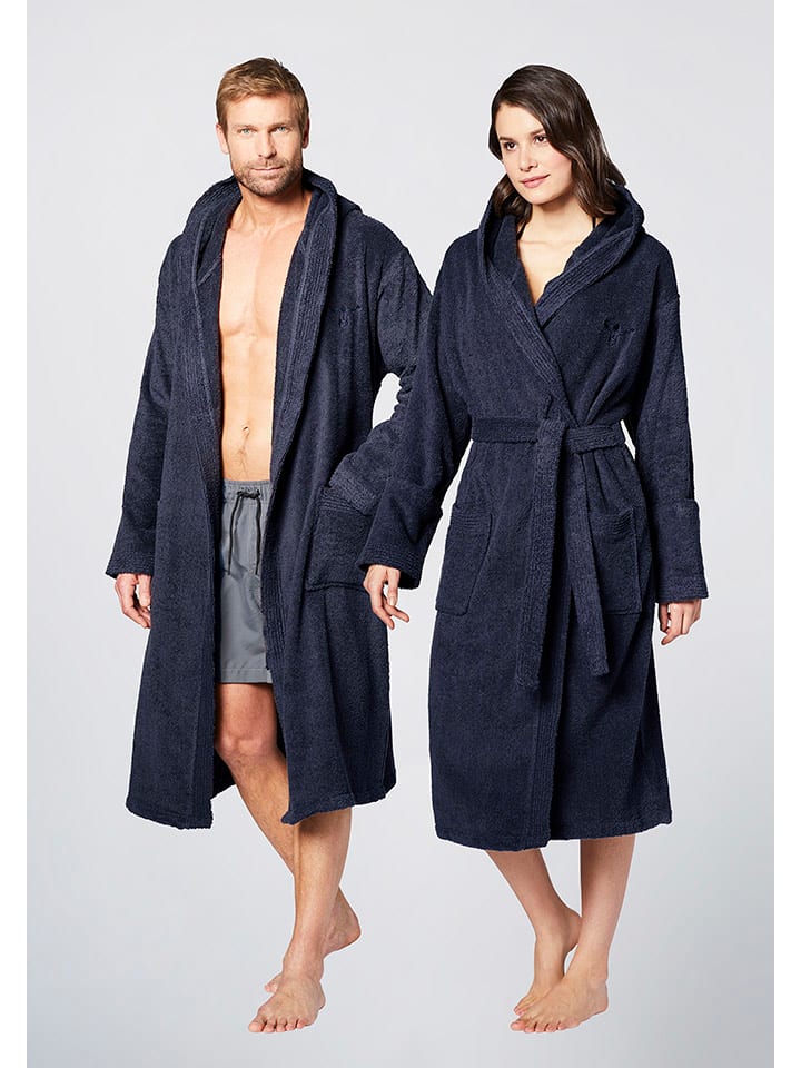 Chiemsee Халат темно-синего цвета
Chiemsee Халат темно-синего цвета