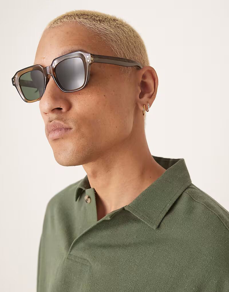 Солнцезащитные очки ASOS DESIGN в квадратной оправе с зелеными дымчатыми линзами и массивной зеленой оправой
Солнцезащитные очки ASOS DESIGN в квадратной оправе с зелеными дымчатыми линзами и массивной зеленой оправой