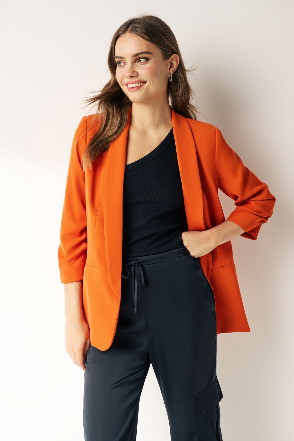 Свободный жакет с рюшами на рукавах Next, оранжевый
Свободный жакет с рюшами на рукавах Next, оранжевый