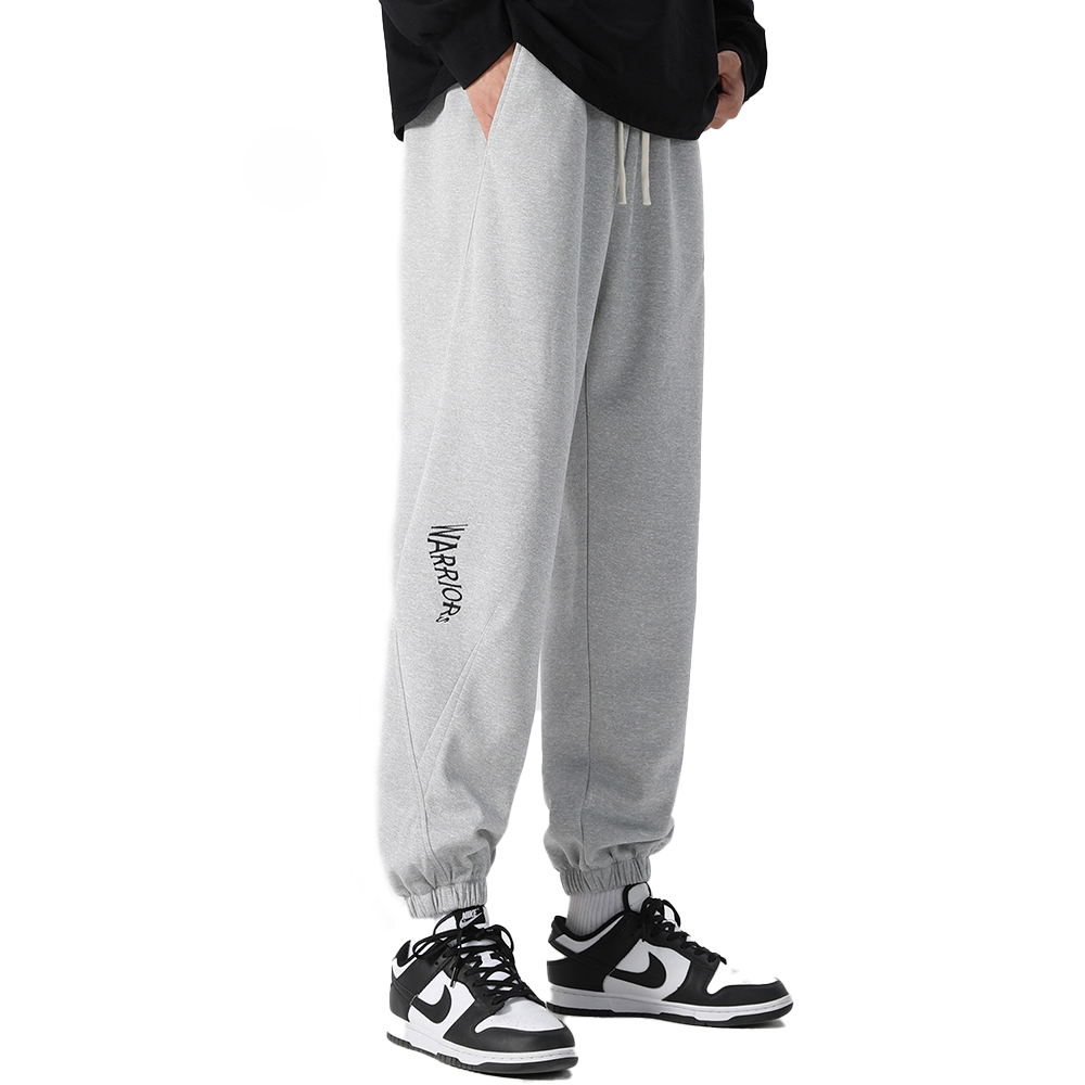 Вязаные спортивные брюки Unisex DOKI, черные (в комплекте с повседневными брюками)
Вязаные спортивные брюки Unisex DOKI, черные (в комплекте с повседневными брюками)