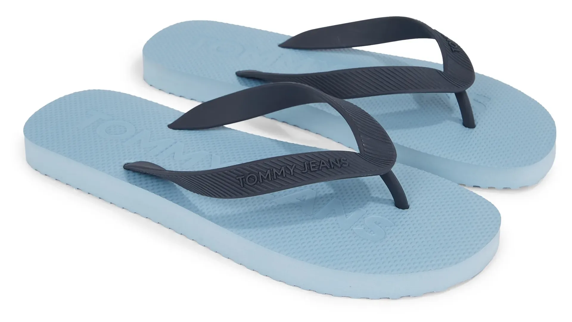 Шлепанцы Tommy Jeans "TJM BEACH FLIP FLOP", летняя обувь, тапочки, горки для бассейна, обувь для купания, с тисненым логотипом, синий
Шлепанцы Tommy Jeans "TJM BEACH FLIP FLOP", летняя обувь, тапочки, горки для бассейна, обувь для купания, с тисненым логотипом, синий