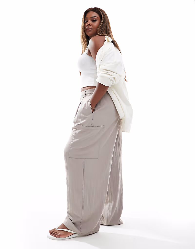 Брюки-бочонки Curve серо-коричневого цвета Asos Design
Брюки-бочонки Curve серо-коричневого цвета Asos Design