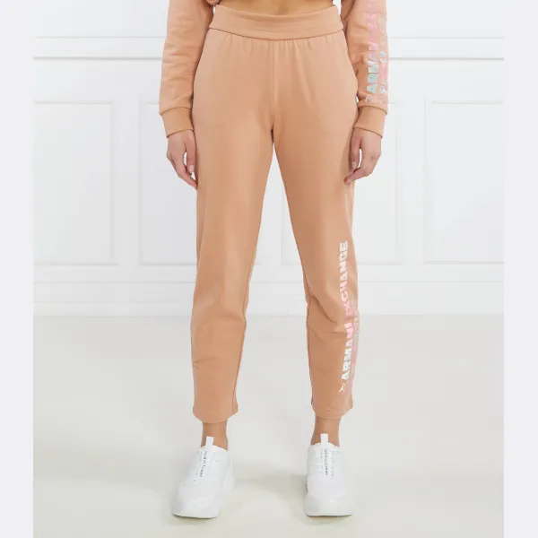 Брюки стандартного кроя Armani Exchange, коричневый
Брюки стандартного кроя Armani Exchange, коричневый