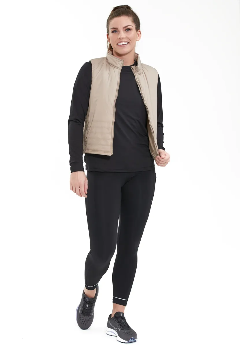 Жилет из софтшелла ENDURANCE "Силар" с практичными карманами на молнии, коричневый
Жилет из софтшелла ENDURANCE "Силар" с практичными карманами на молнии, коричневый