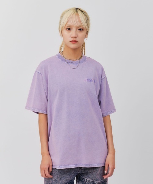 Atmos pink Футболка atmos, розового цвета, с отбеленной отделкой
Atmos pink Футболка atmos, розового цвета, с отбеленной отделкой