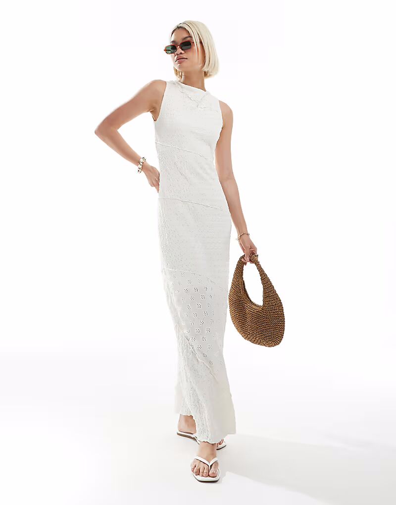 Платье макси Miss Selfridge из джерси смешанной фактуры кремового цвета
Платье макси Miss Selfridge из джерси смешанной фактуры кремового цвета